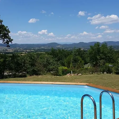 Lou Mazet Saint-Privat-de-Champclos